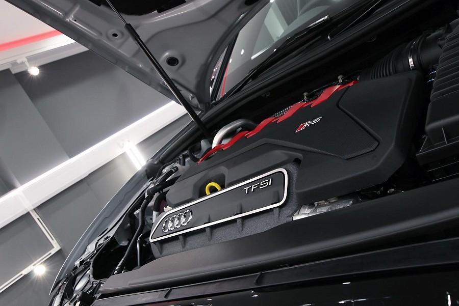 Audi RS3 New Car Detail