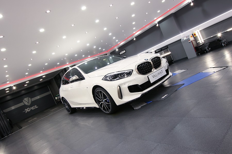 BMW M135i X DRIVE Image 2