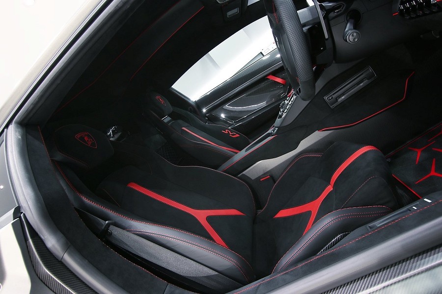Lamborghini Aventador SVJ Interior Detail