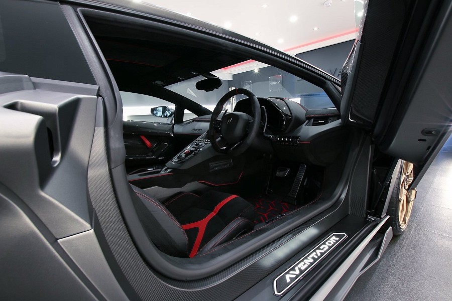 Lamborghini Interior Detailing
