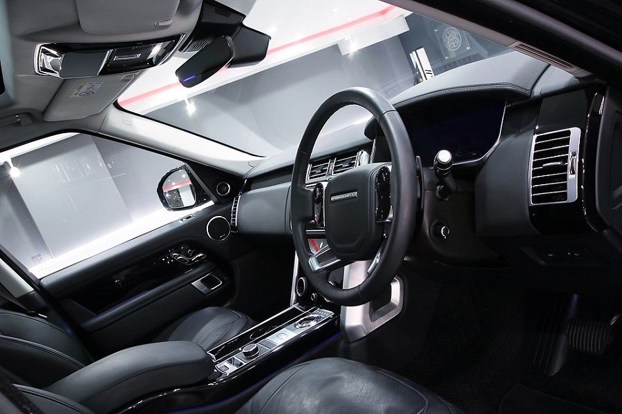 Range Rover Interior Detailing