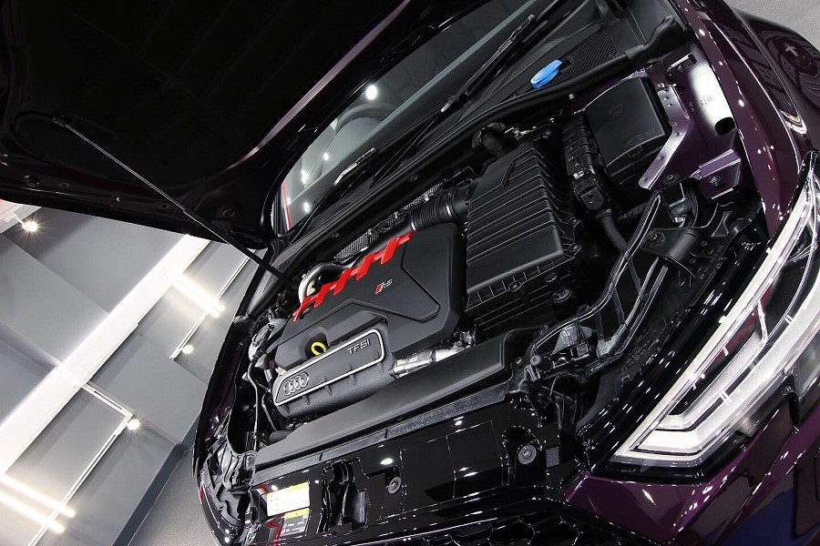 Audi RS3 Engine Bay Detail