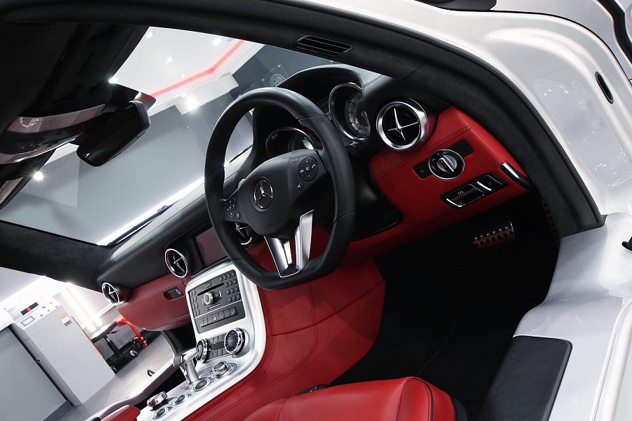Mercedes SLS AMG Interior Detailing